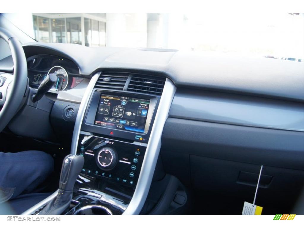 2011 Ford Edge Sport Charcoal Black/Silver Smoke Metallic Dashboard Photo #43380283