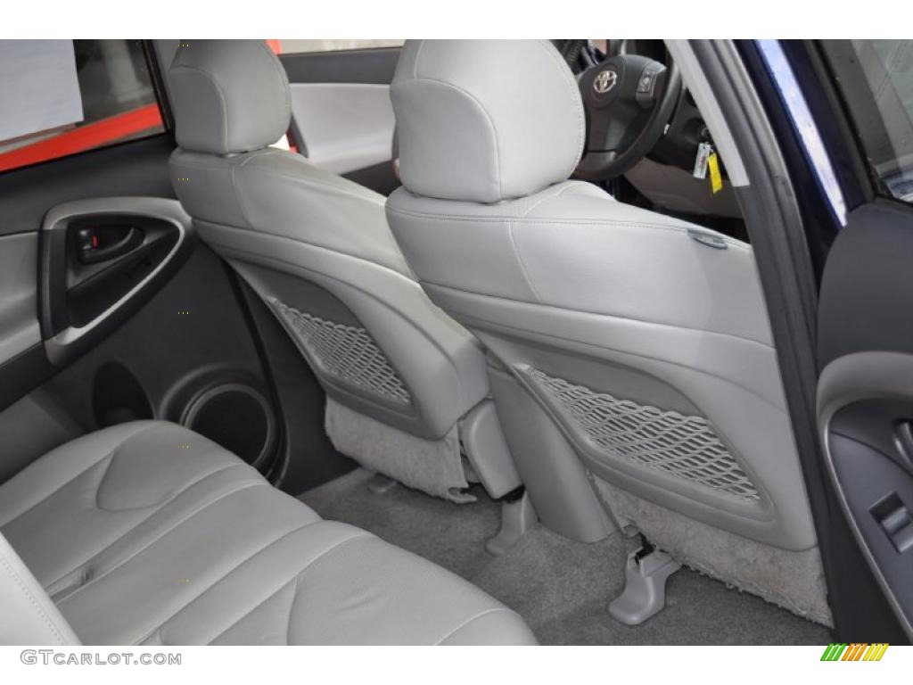 2007 RAV4 Limited 4WD - Nautical Blue Metallic / Ash Gray photo #22