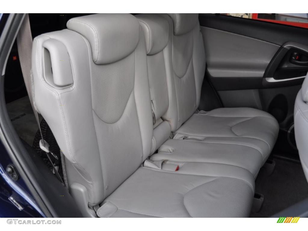 2007 RAV4 Limited 4WD - Nautical Blue Metallic / Ash Gray photo #23