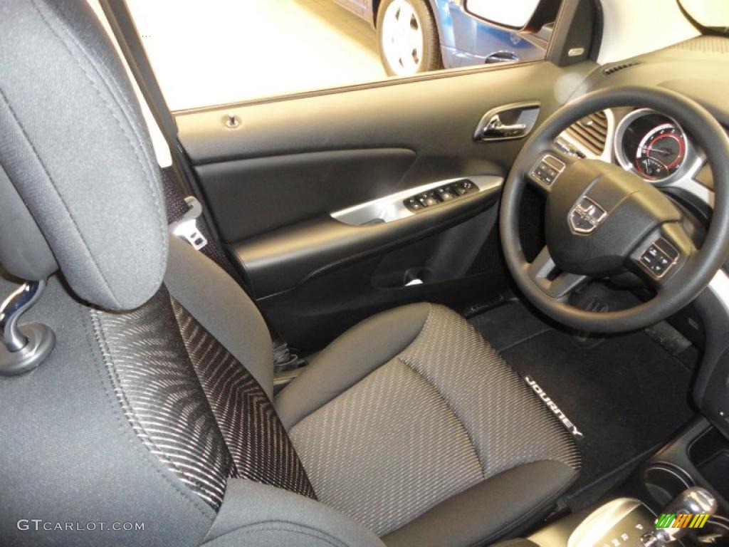 Black Interior 2011 Dodge Journey Mainstreet Photo #43387855