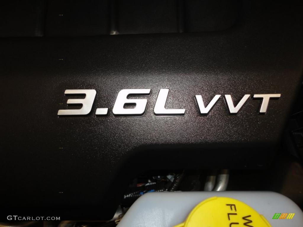 2011 Dodge Journey Mainstreet 3.6 Liter DOHC 24-Valve VVT Pentastar V6 Engine Photo #43388119