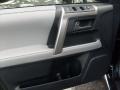 Black - 4Runner SR5 4x4 Photo No. 13