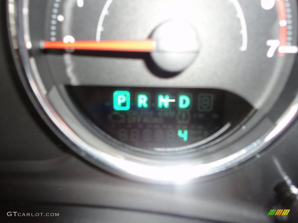 2011 Wrangler Unlimited Sahara 4x4 - Detonator Yellow / Black photo #25