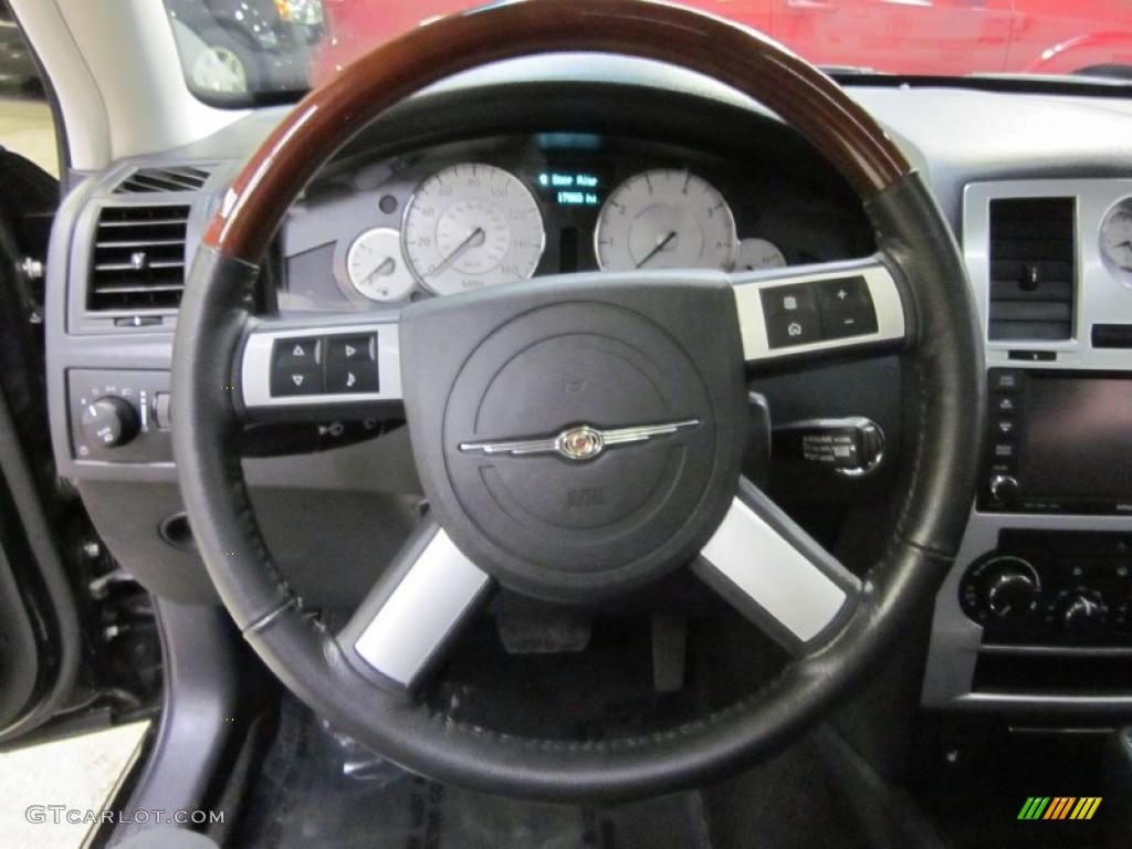 2010 Chrysler 300 C HEMI AWD Dark Slate Gray Steering Wheel Photo #43389459