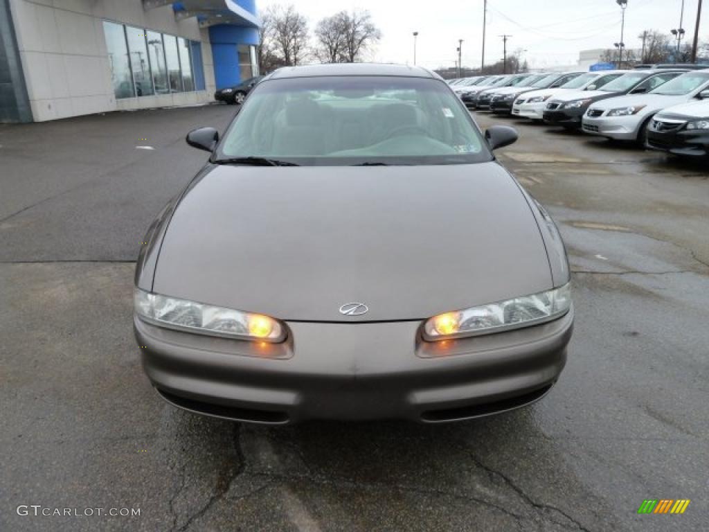 Bronzemist Metallic 1999 Oldsmobile Intrigue GX Exterior Photo #43393500