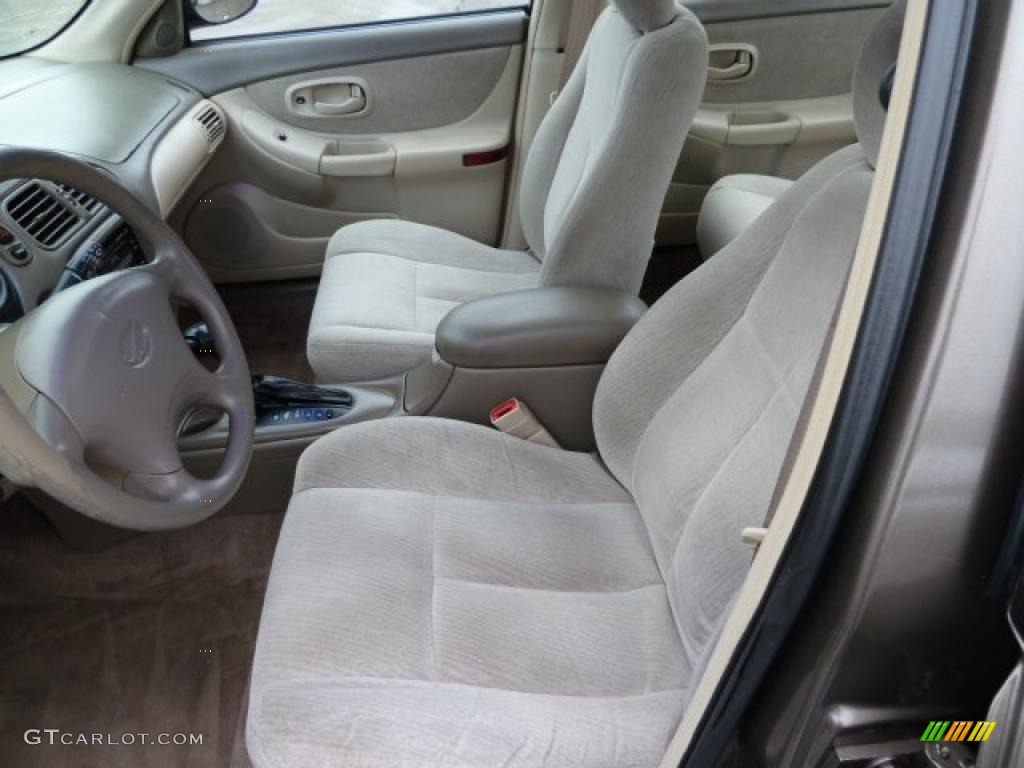 Neutral Interior 1999 Oldsmobile Intrigue GX Photo #43393532