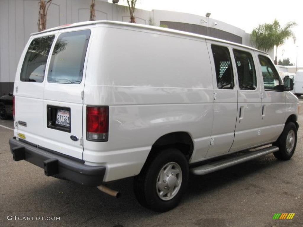 Oxford White 2007 Ford E Series Van E250 Commercial Exterior Photo #43397692