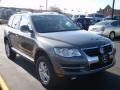 Alaska Grey Metallic - Touareg 2 VR6 Photo No. 3