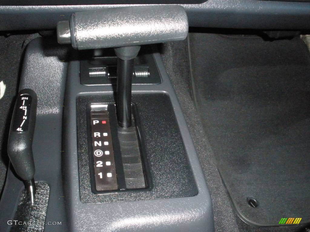 2004 Wrangler Unlimited 4x4 - Light Khaki Metallic / Dark Slate Gray photo #12