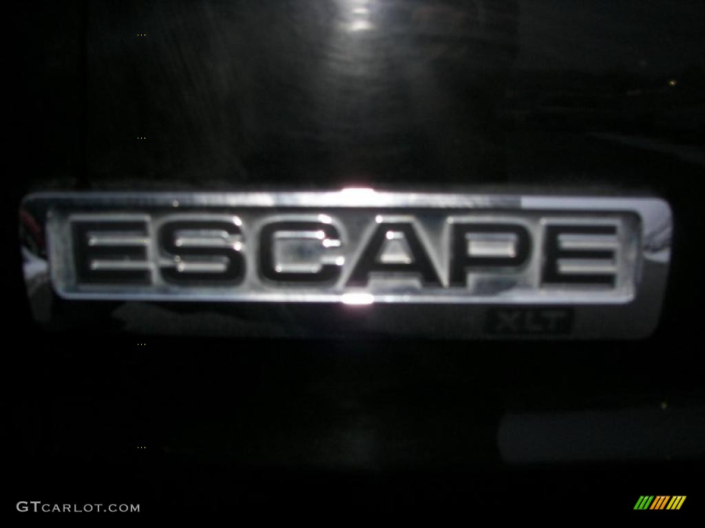 2009 Escape XLT V6 4WD - Black / Stone photo #13