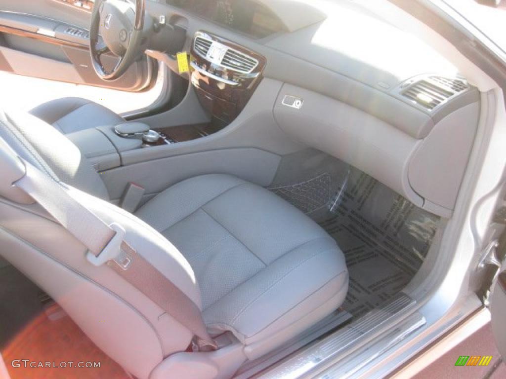 Grey/Dark Grey Interior 2007 Mercedes-Benz CL 550 Photo #43411752