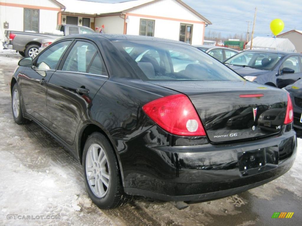 2005 G6 Sedan - Black / Ebony photo #15