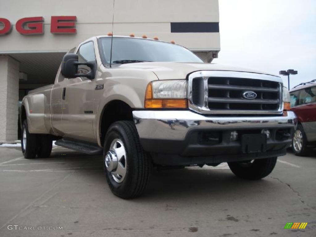 Harvest Gold Metallic 2001 Ford F350 Super Duty XLT SuperCab 4x4 Dually Exterior Photo #43415742