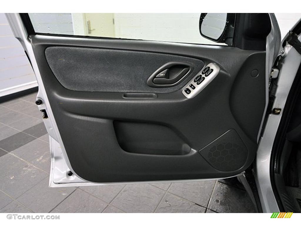 2003 Mazda Tribute LX-V6 4WD Dark Flint Gray Door Panel Photo #43418992