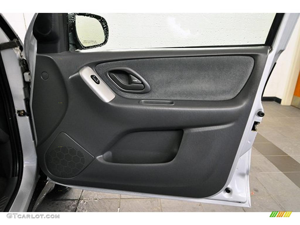 2003 Mazda Tribute LX-V6 4WD Dark Flint Gray Door Panel Photo #43419049