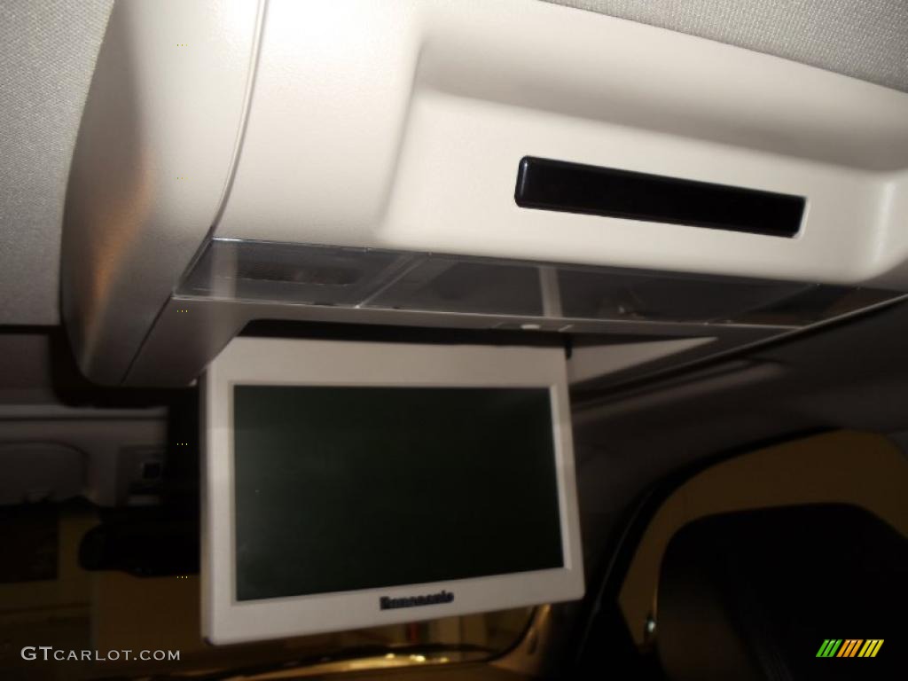 2009 Tahoe LTZ - White Diamond Tricoat / Ebony photo #11