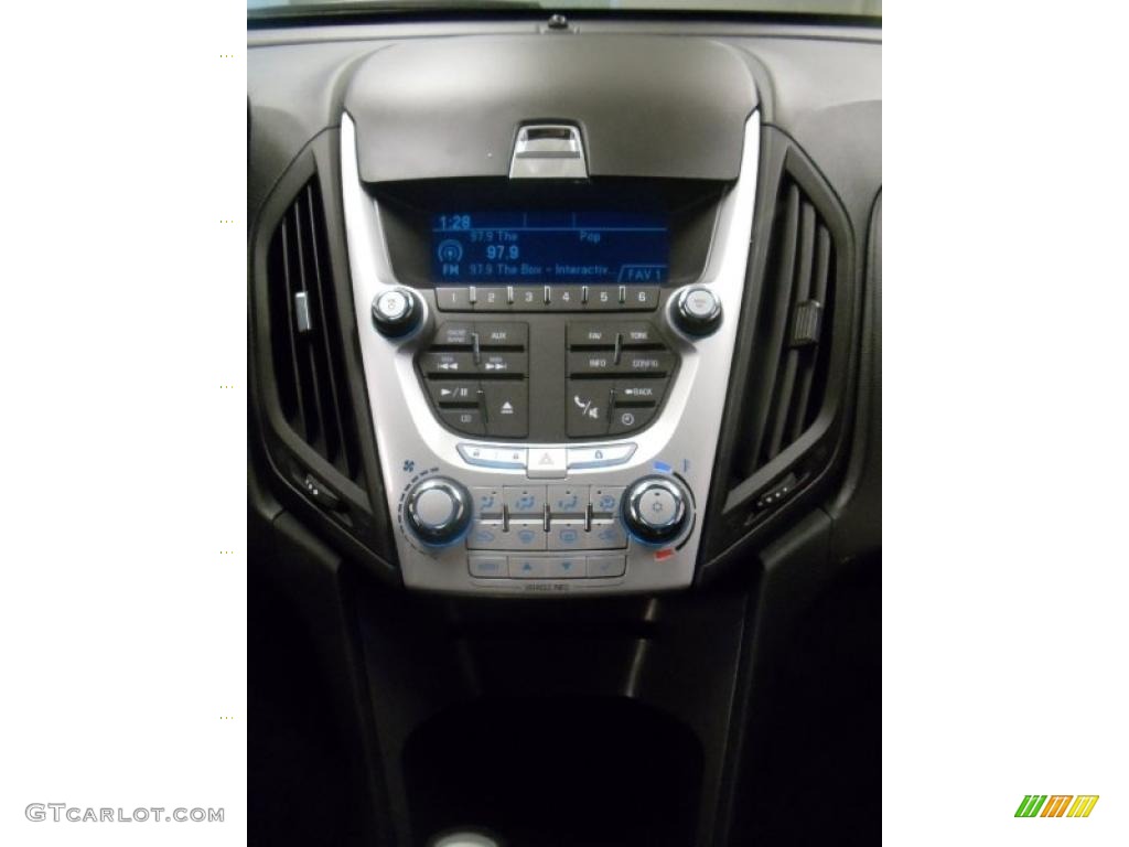 2010 Equinox LT AWD - Cyber Gray Metallic / Jet Black photo #14