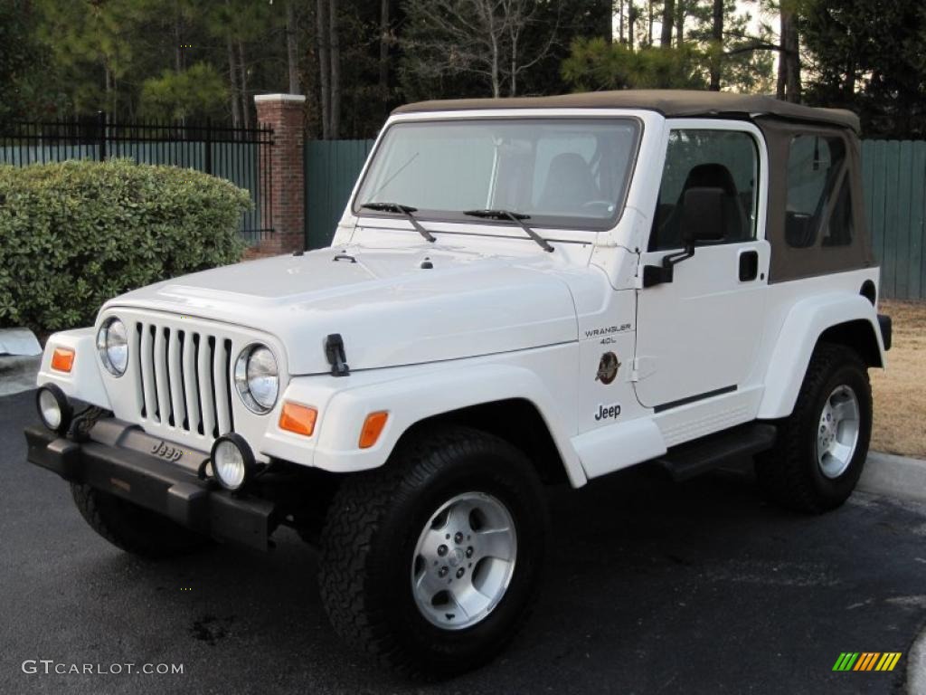 Stone White 2001 Jeep Wrangler Sahara 4x4 Exterior Photo #43429929