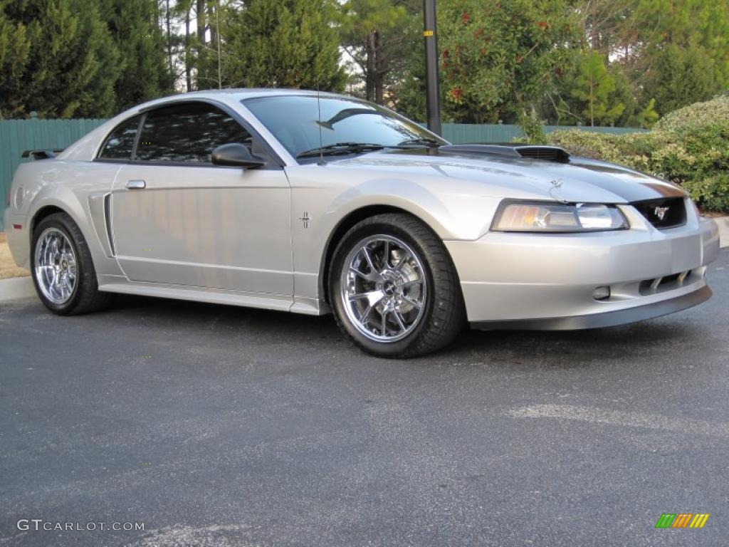 2003 Mustang GT Coupe - Silver Metallic / Medium Graphite photo #11