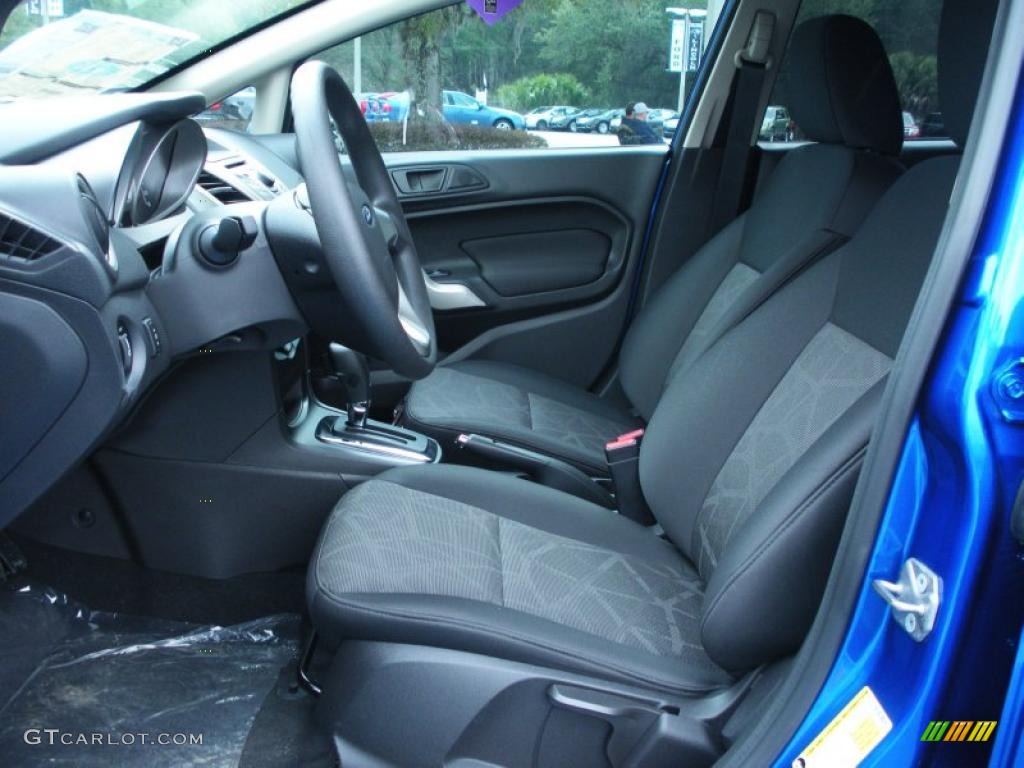 2011 Fiesta SE Hatchback - Blue Flame Metallic / Charcoal Black/Blue Cloth photo #5