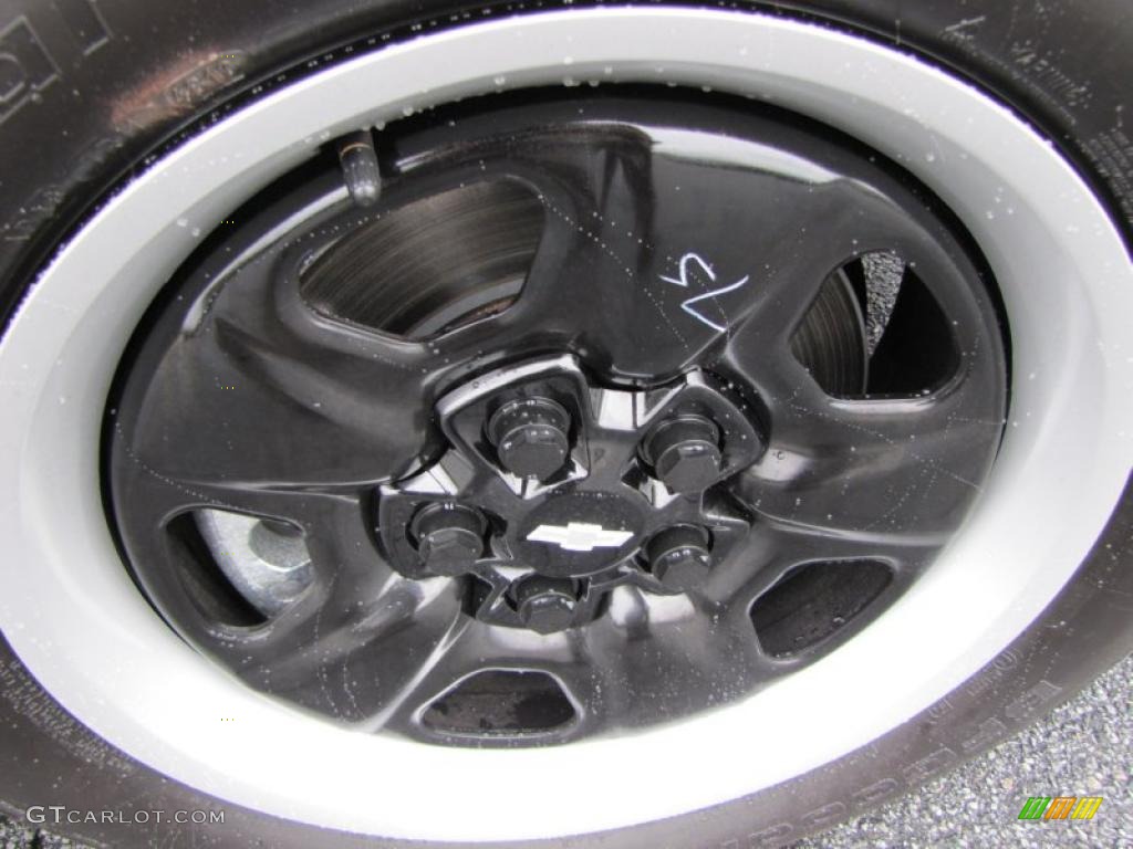 2011 Chevrolet Camaro LS Coupe Wheel Photo #43436291