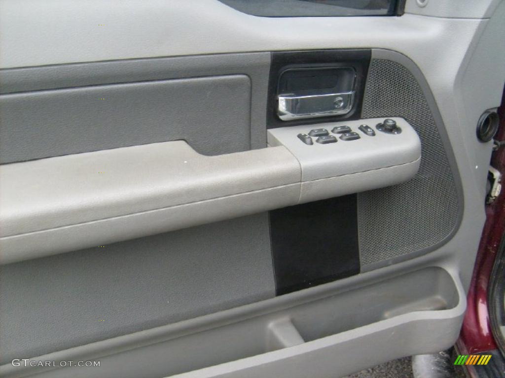 2005 F150 XLT SuperCab 4x4 - Dark Toreador Red Metallic / Medium Flint/Dark Flint Grey photo #12