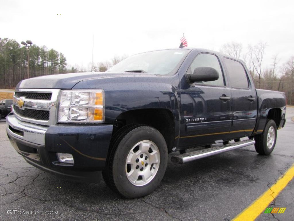 2011 Silverado 1500 LT Crew Cab - Imperial Blue Metallic / Light Titanium/Ebony photo #3