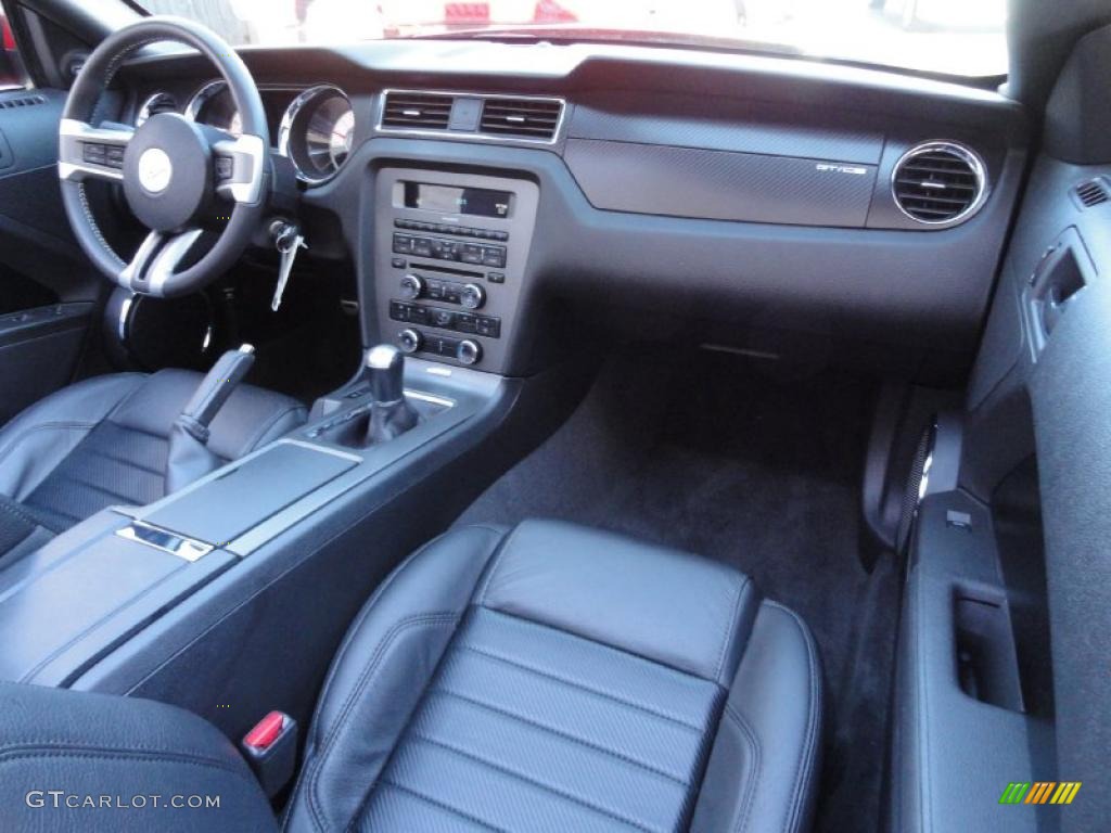 2011 Ford Mustang GT/CS California Special Convertible Charcoal Black Dashboard Photo #43438858