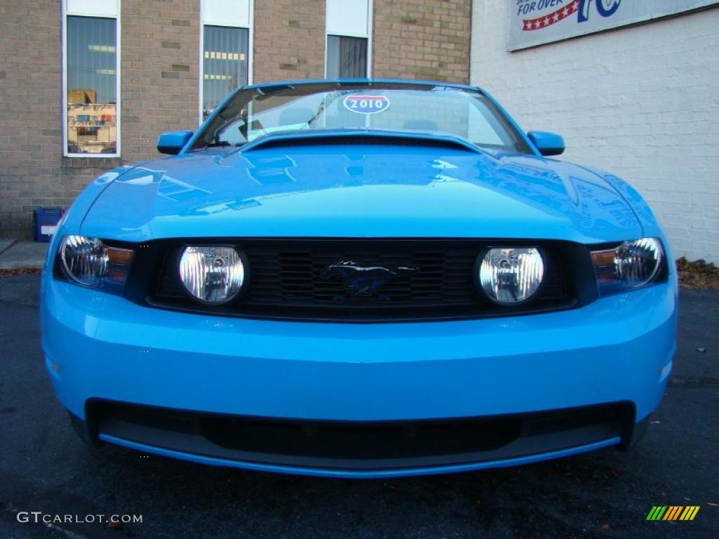 2010 Mustang GT Premium Convertible - Grabber Blue / Charcoal Black/Grabber Blue photo #2