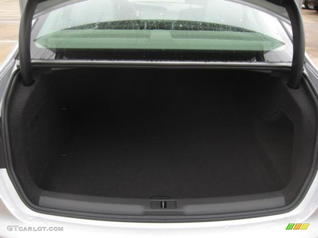 2011 Audi A4 2.0T quattro Sedan Trunk Photo #43446172