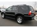 Black - 4Runner SR5 4x4 Photo No. 4