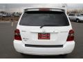 Super White - Highlander V6 4WD Photo No. 3