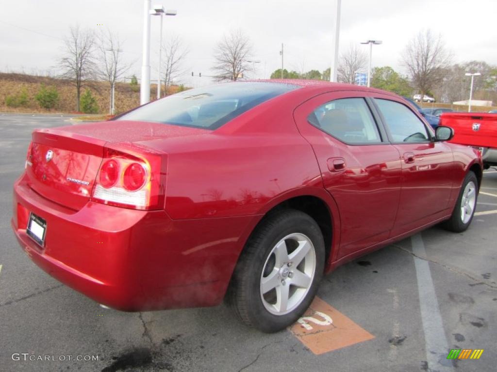 2010 Charger SE - Inferno Red Crystal Pearl / Dark Slate Gray photo #3