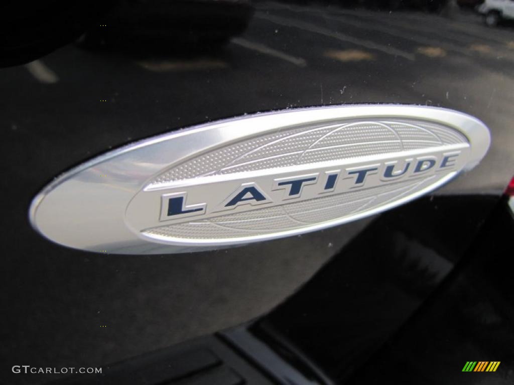2011 Jeep Compass 2.0 Latitude Marks and Logos Photo #43462051