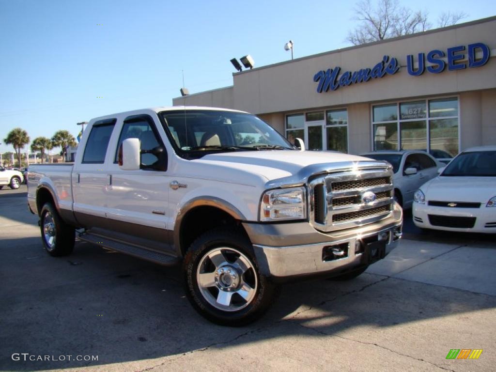 2007 F250 Super Duty King Ranch Crew Cab 4x4 - Oxford White Clearcoat / Castano Brown Leather photo #33