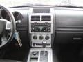 2008 Dodge Nitro R/T 4x4 Controls