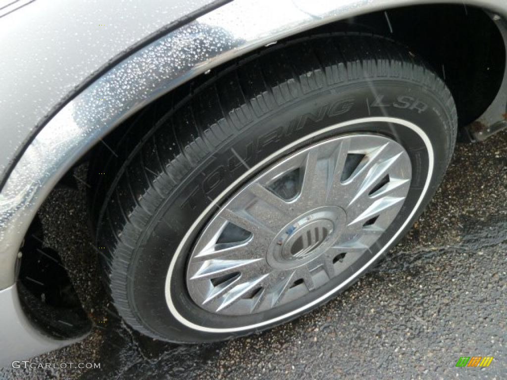 2006 Grand Marquis GS - Silver Birch Metallic / Charcoal Black photo #7