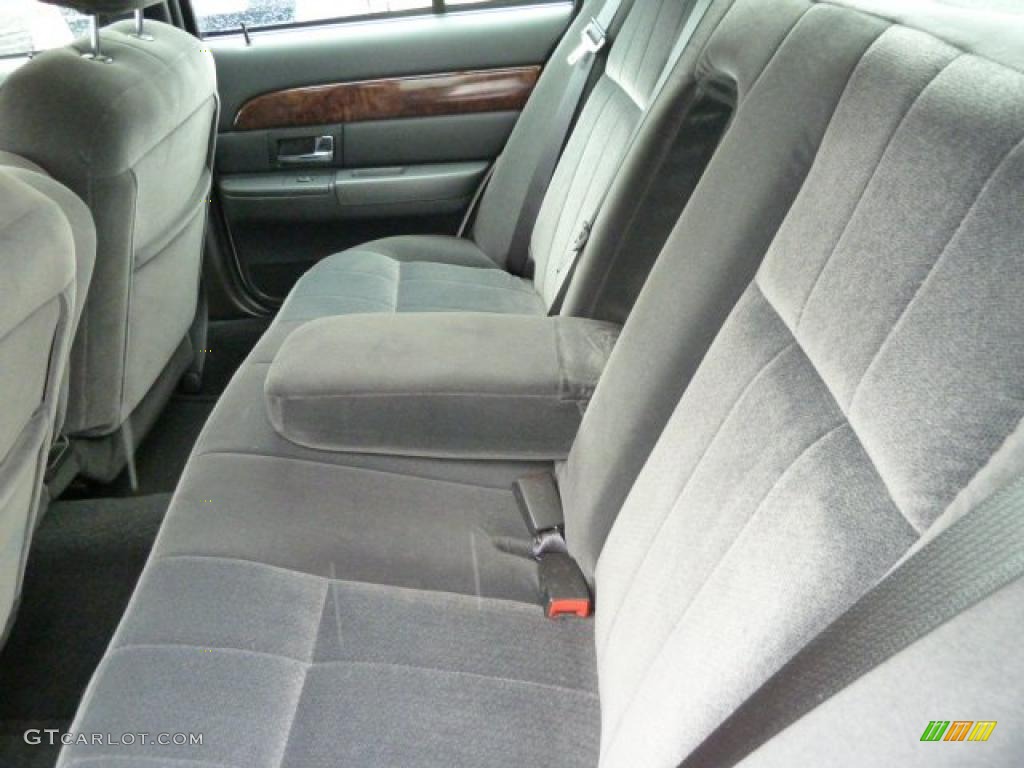 2006 Grand Marquis GS - Silver Birch Metallic / Charcoal Black photo #9