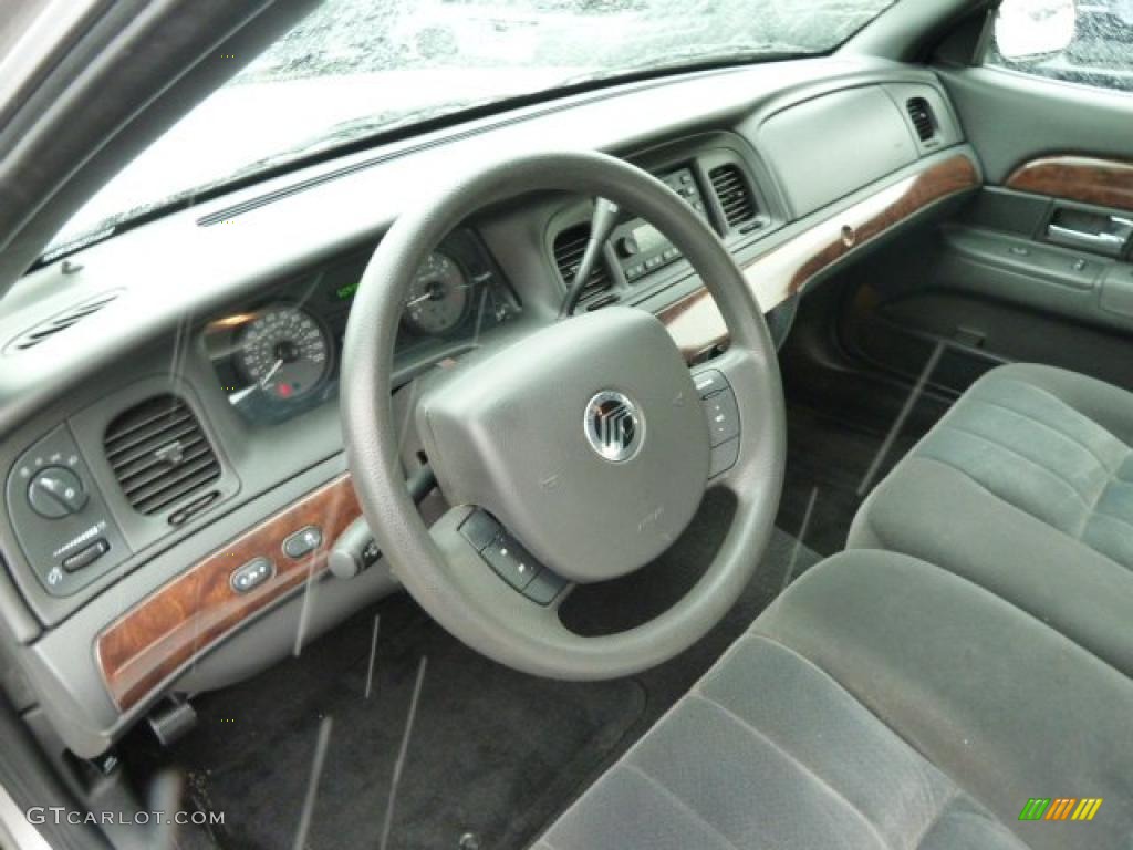 2006 Grand Marquis GS - Silver Birch Metallic / Charcoal Black photo #12