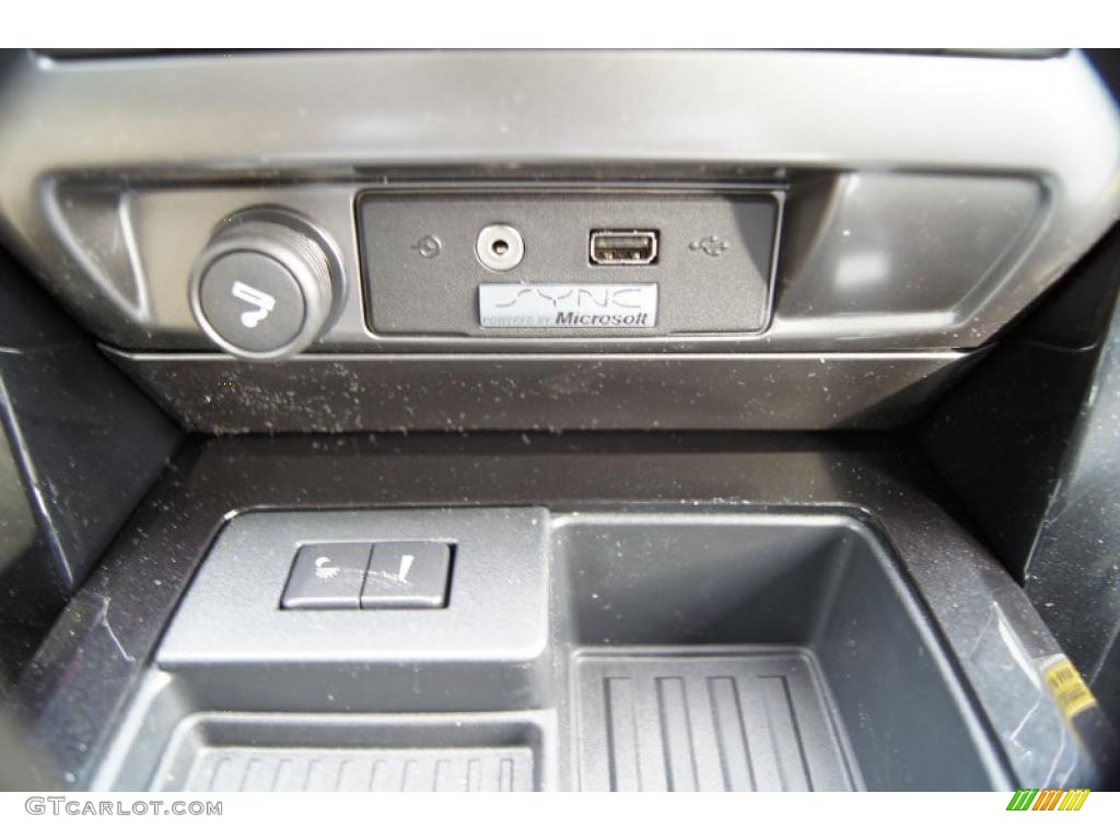 2011 Ford F150 Harley-Davidson SuperCrew 4x4 Controls Photo #43473286
