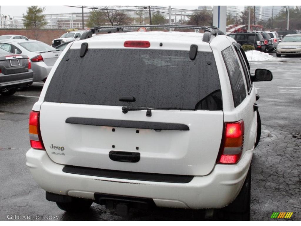 2004 Grand Cherokee Laredo 4x4 - Stone White / Dark Slate Gray photo #6