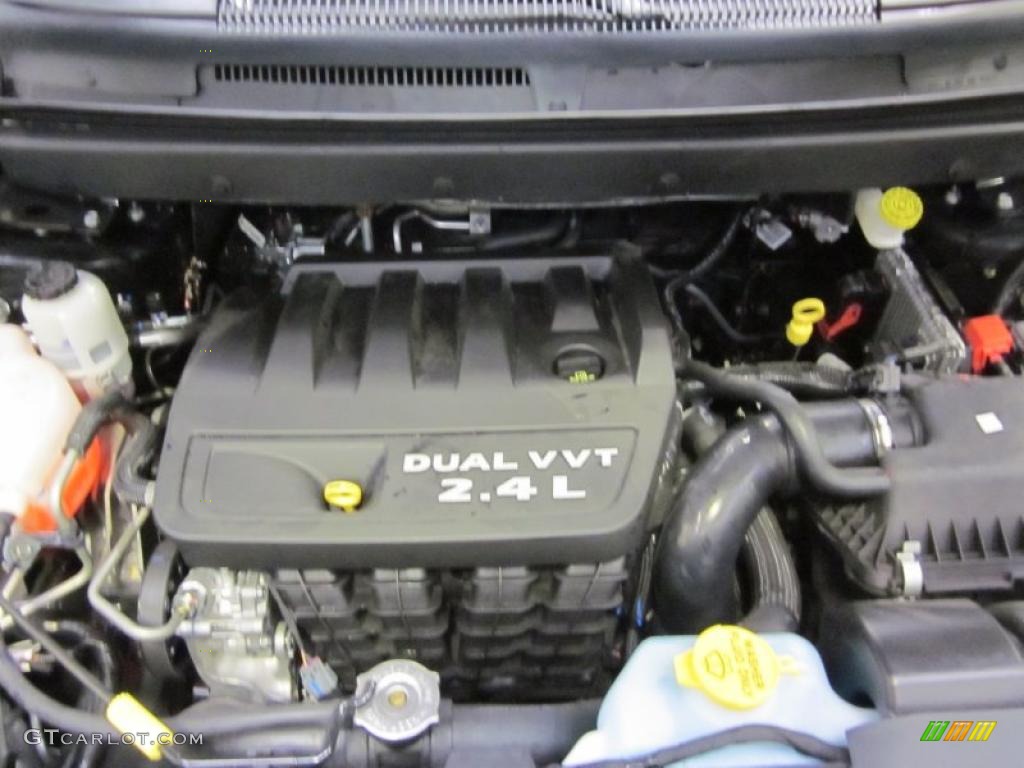 2011 Dodge Journey Express 2.4 Liter DOHC 16-Valve Dual VVT 4 Cylinder Engine Photo #43476474