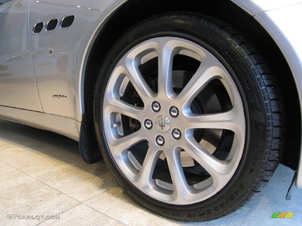 2008 Maserati Quattroporte Standard Quattroporte Model Wheel Photo #43484043