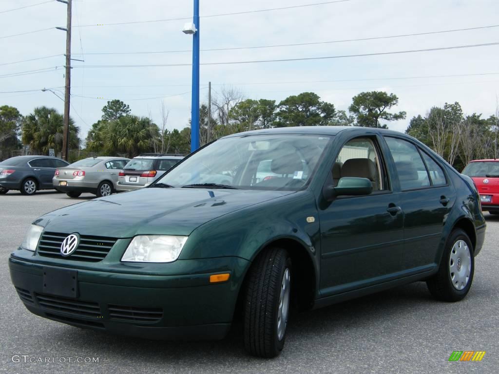 Bright Green Pearl Volkswagen Jetta