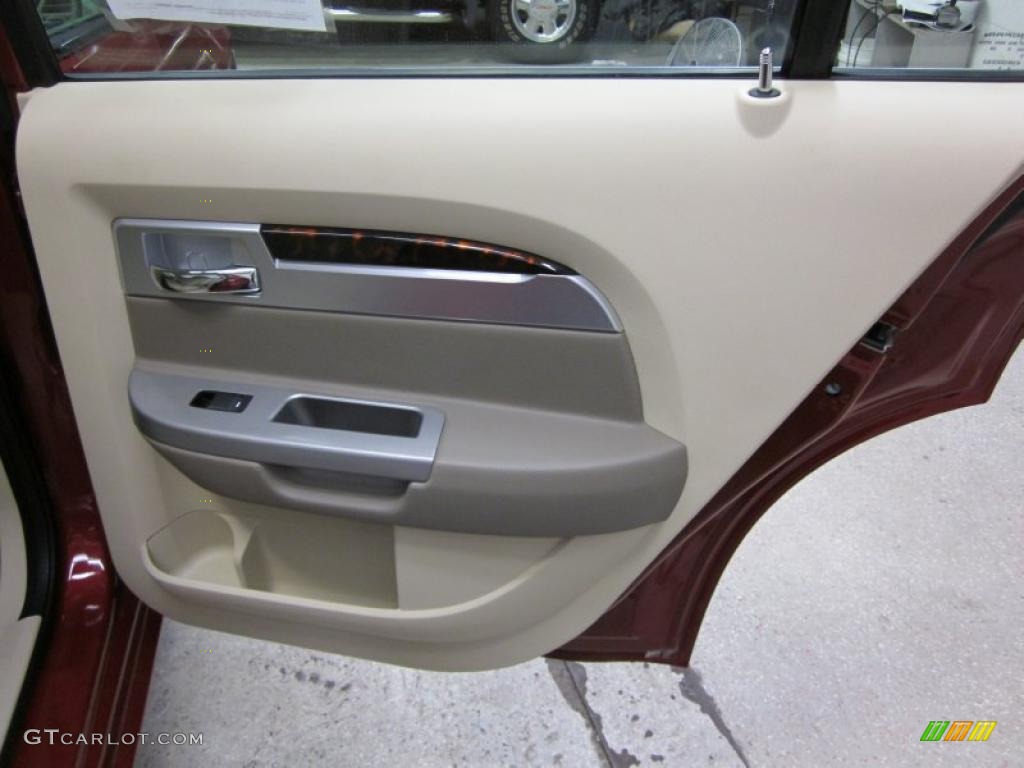 2010 Chrysler Sebring Limited Sedan Medium Pebble Beige/Cream Door Panel Photo #43486944