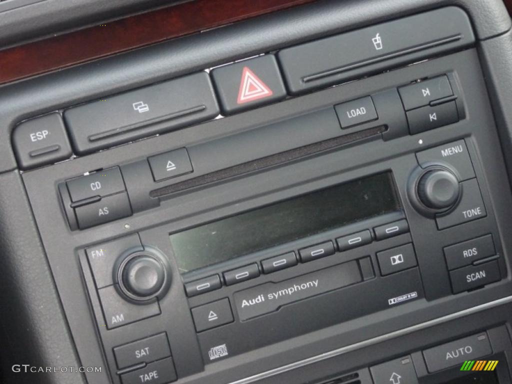 2005 Audi A4 3.0 quattro Sedan Controls Photo #43493236