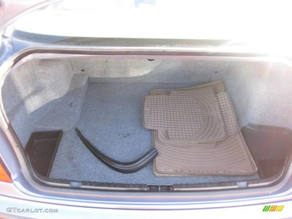 2000 BMW 3 Series 323i Sedan Trunk Photo #43493769