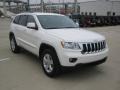 Stone White - Grand Cherokee Laredo X Package Photo No. 7