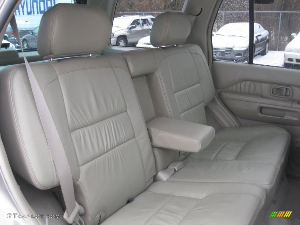 Stone Beige Interior 2002 Infiniti QX4 4x4 Photo #43497220