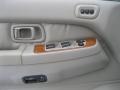 Stone Beige Controls Photo for 2002 Infiniti QX4 #43497413